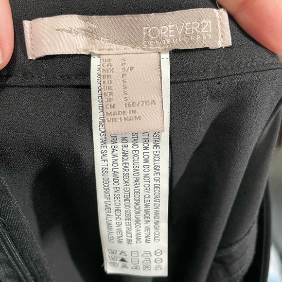 Black Beaded Pencil Skirt - Picture 4 of 4